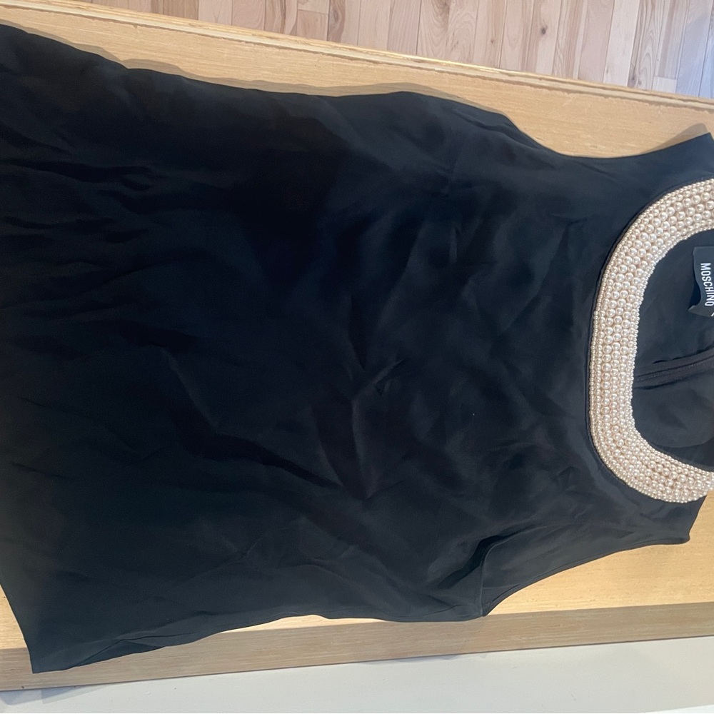 Moschino Black Sleeveless Top with Pearl-Trimmed Collar